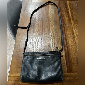 Michael Kors Cross body purse